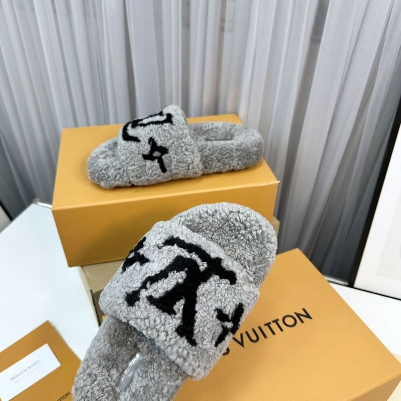 Louis Vuitton Slippers